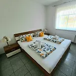 Saida 5 *